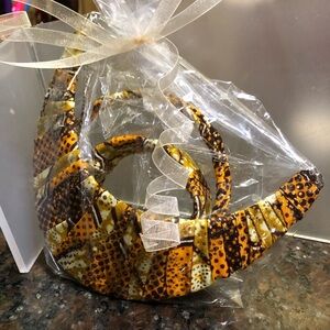 New handmade Jewelry In beautiful vibrant colors